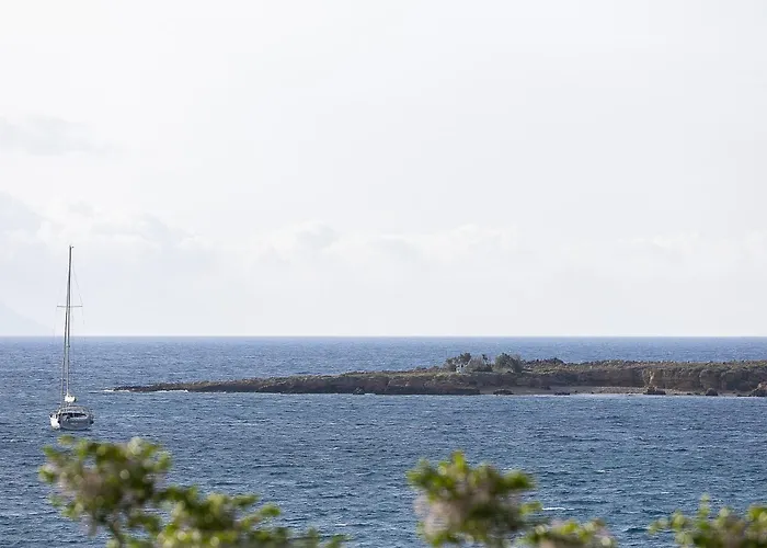 Neachora Beachfront Lejlighedshotel