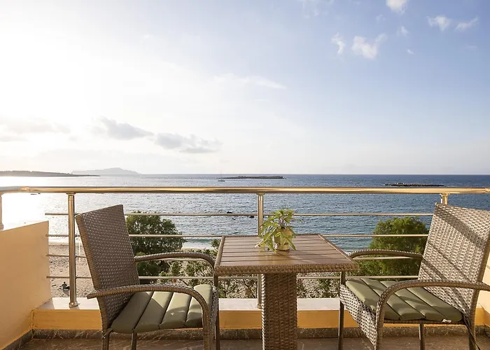 Neachora Beachfront Lejlighedshotel