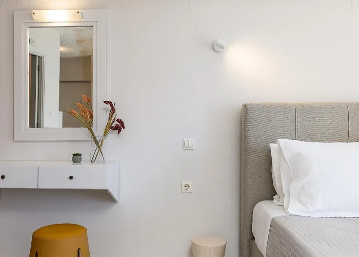 Lejlighedshotel Neachora Beachfront