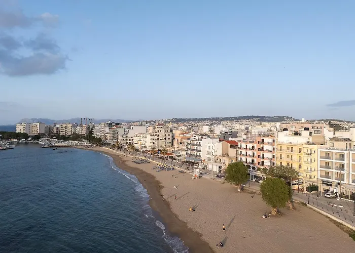 מלון דירות Neachora Beachfront