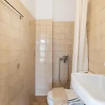Апарт-готель Neachora Beachfront Ханья (Крит)