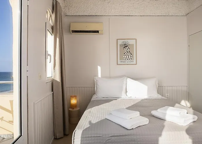 Aparthotel Neachora Beachfront La Canea