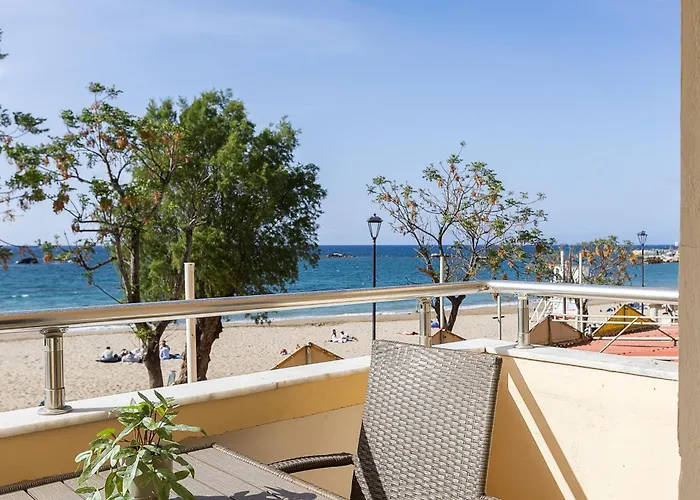 Neachora Beachfront La Canea